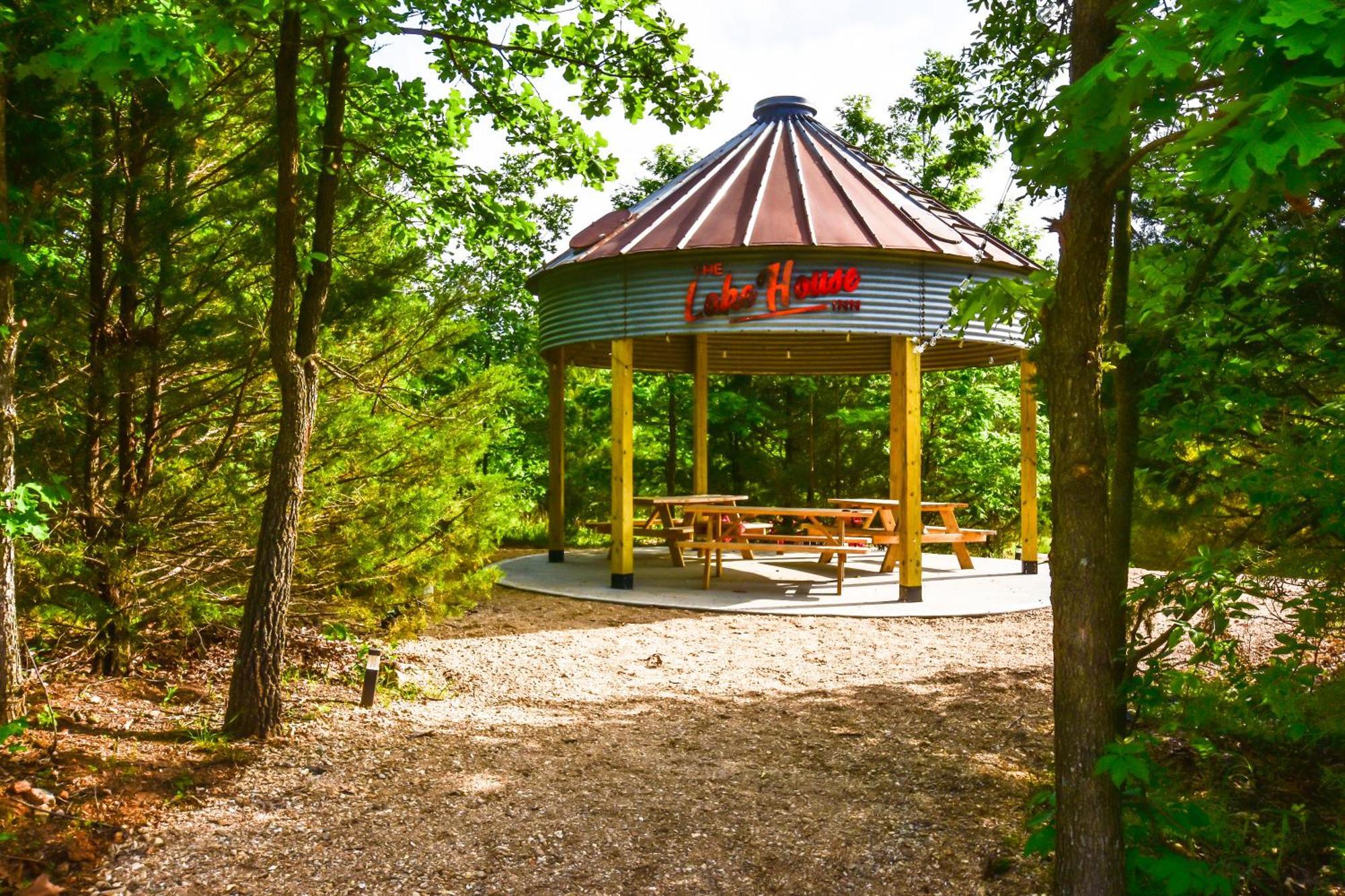 The Lake House Inn Laurie Esterno foto